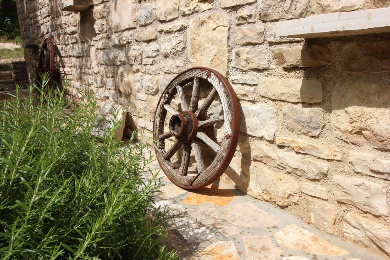 Stone House Skrivena Villa Pridraga Exterior photo